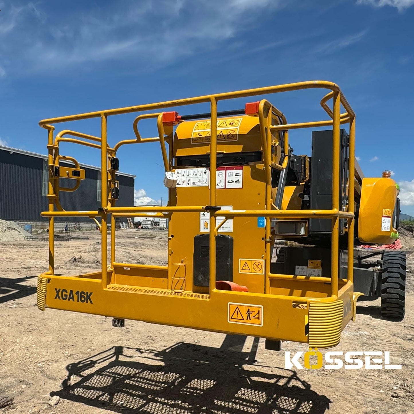 Elevador telescópico móvil  K-Series XGA16K