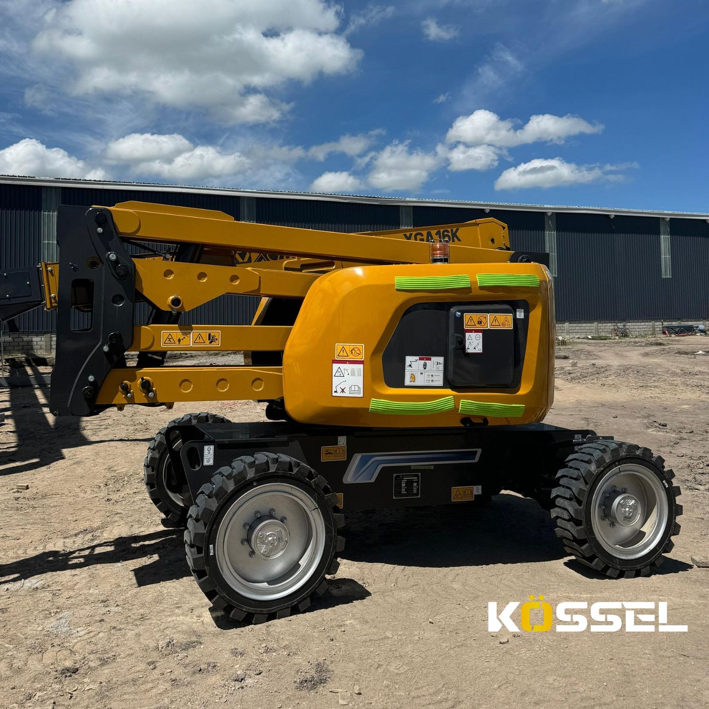 Elevador telescópico móvil  K-Series XGA16K